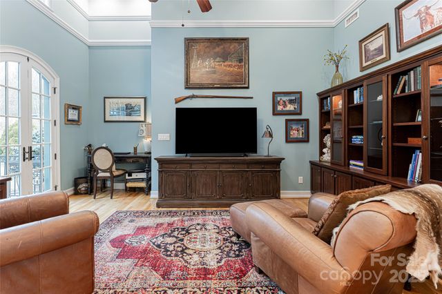 31 Piccadilly Place, Brevard, NC 28712