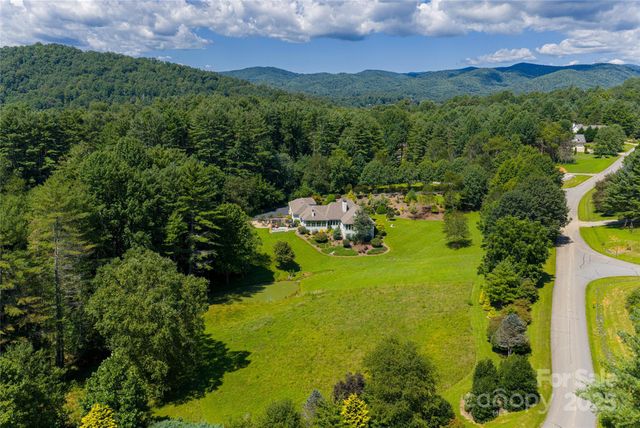 31 Piccadilly Place, Brevard, NC 28712