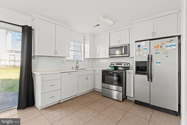 6671 MUSGRAVE ST, Philadelphia, PA 19119