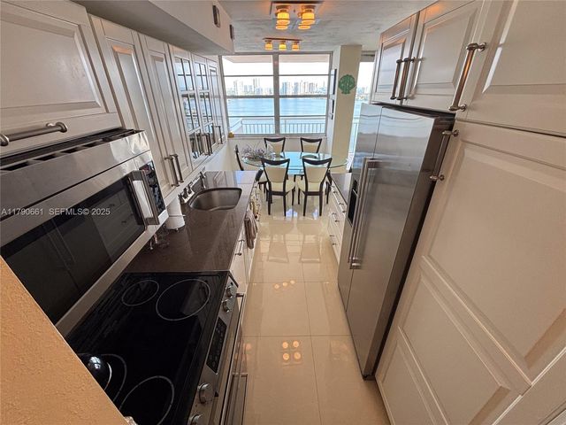 251 174th Street 2219, Sunny Isles Beach, FL 33160