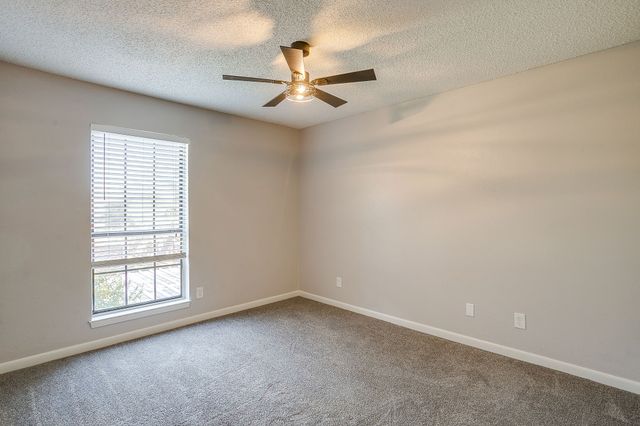 1206 Riverchase Lane 251, Arlington, TX 76011