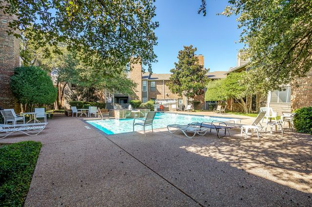 1206 Riverchase Lane 251, Arlington, TX 76011