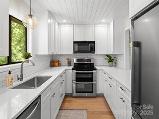 142 Cedar Forest Trail, Asheville, NC 28803