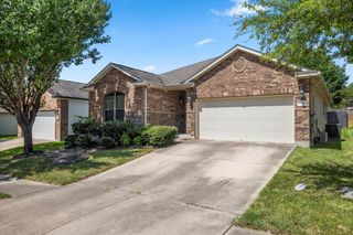 2041 Livonia DR, Buda, TX 78610