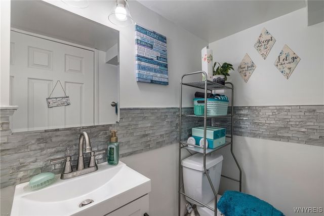 44 Wright Avenue, Buffalo, NY 14215