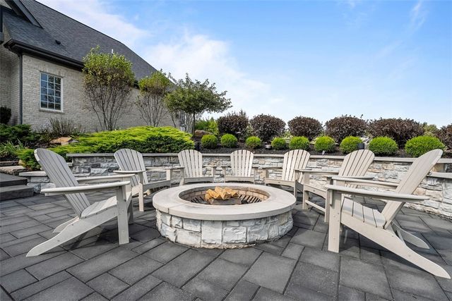 111 HEAVEN LANE, Adams Twp, PA 16046