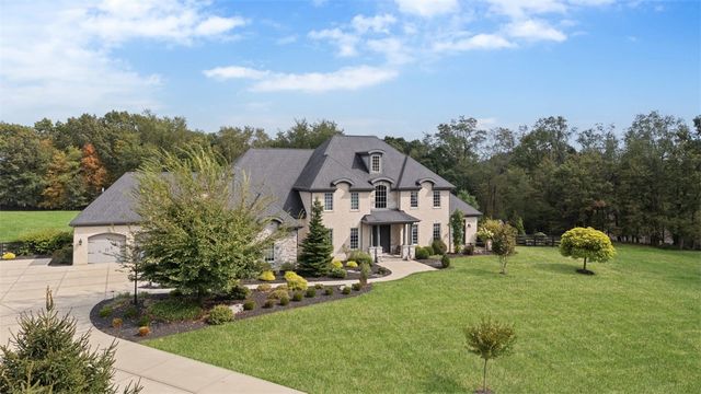 111 HEAVEN LANE, Adams Twp, PA 16046