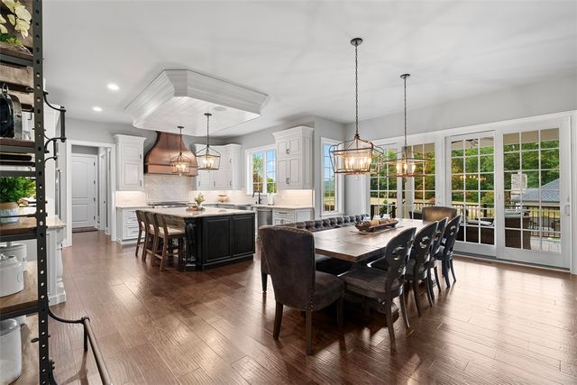 111 HEAVEN LANE, Adams Twp, PA 16046