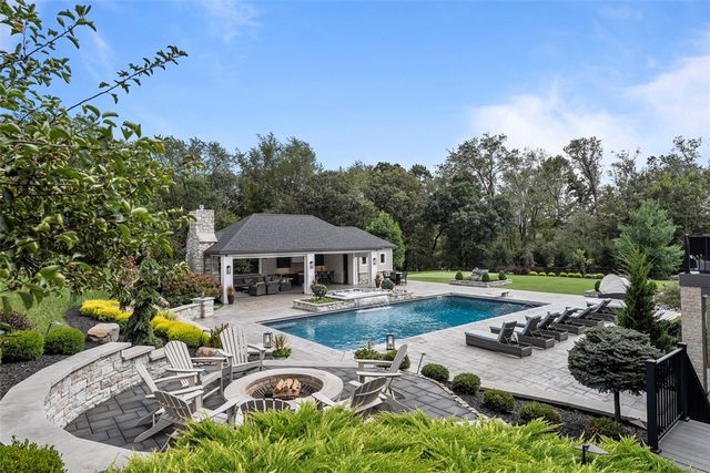 111 HEAVEN LANE, Adams Twp, PA 16046