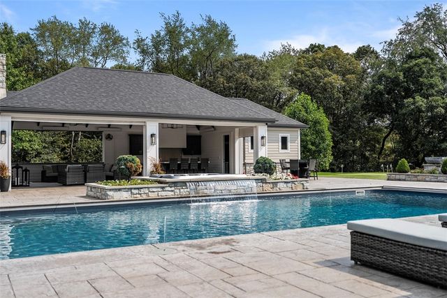 111 HEAVEN LANE, Adams Twp, PA 16046