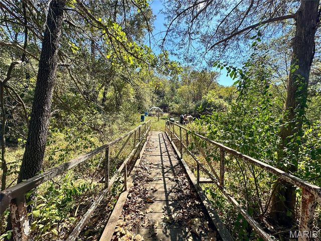 2000 E Highway 32, Salem, MO 65560