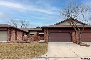 7500 South Street # 16, Lincoln, NE 68506
