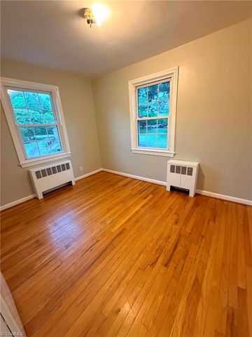 1400 Roslyn Drive, Burlington, NC 27215