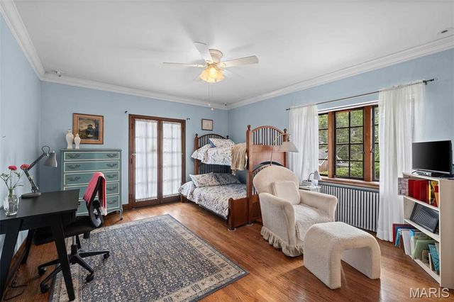 7061 Forsyth Boulevard, University City, MO 63105