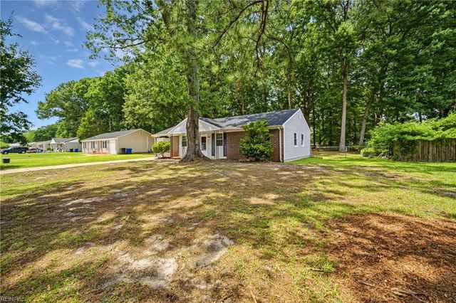 3904 Old Farm RD, Portsmouth, VA 23703