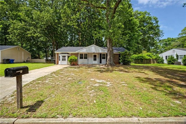 3904 Old Farm RD, Portsmouth, VA 23703