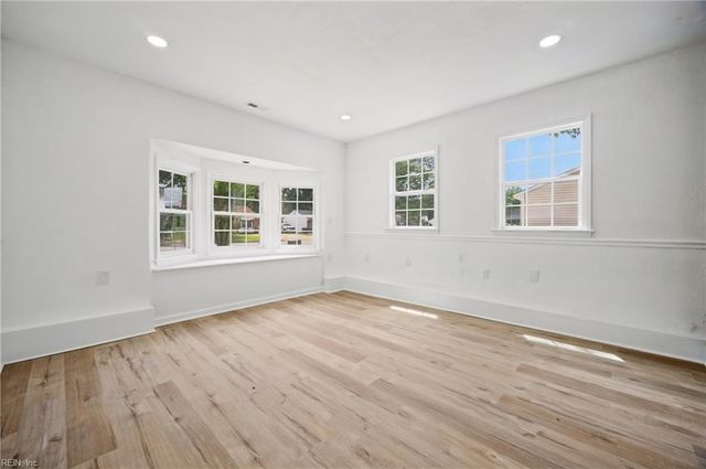 3904 Old Farm RD, Portsmouth, VA 23703