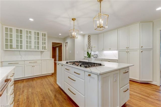 1903 Downing Street, Greensboro, NC 27410