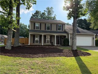 100 Taylors Spring Court, Alpharetta, GA 30022