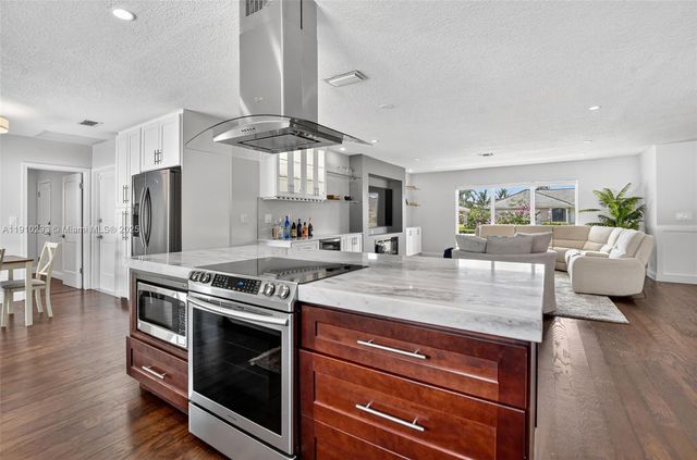 5660 Golfway Dr 0, Boca Raton, FL 33433