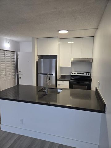 2501 Riverside Drive 207-A, Coral Springs, FL 33065
