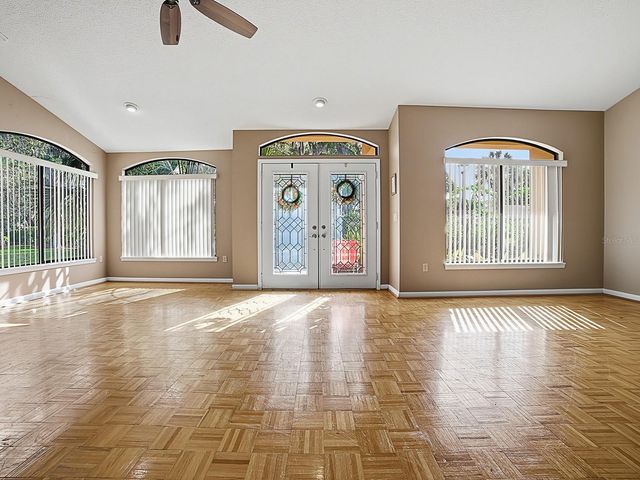 104 PEPPERTREE COURT, Yalaha, FL 34797