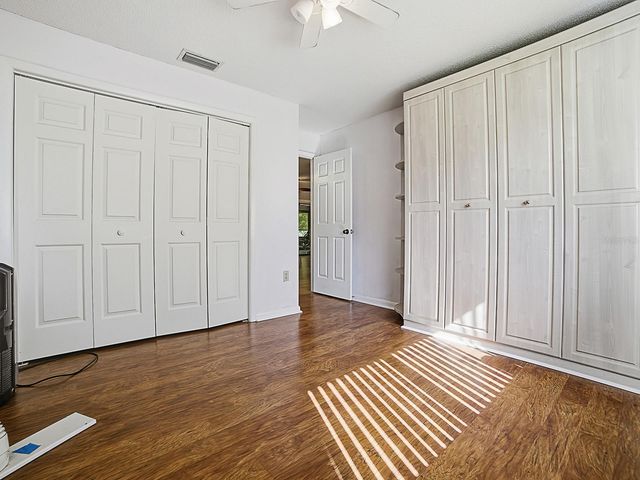 104 PEPPERTREE COURT, Yalaha, FL 34797