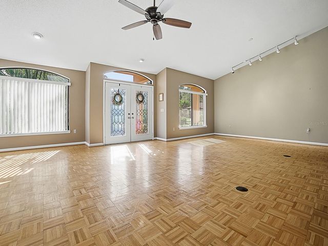 104 PEPPERTREE COURT, Yalaha, FL 34797