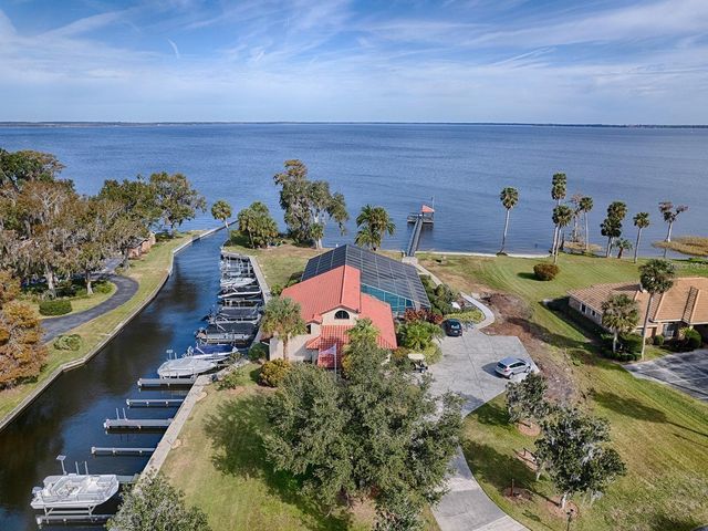 104 PEPPERTREE COURT, Yalaha, FL 34797