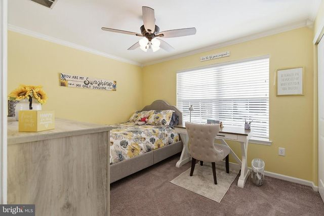 1 EDINBURG CIR, Matawan, NJ 07747