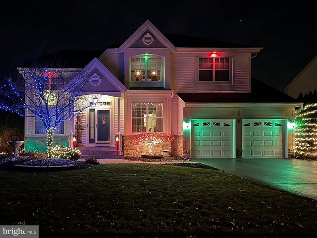 1 EDINBURG CIR, Matawan, NJ 07747