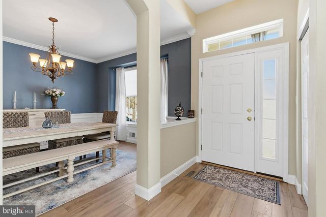 1 EDINBURG CIR, Matawan, NJ 07747