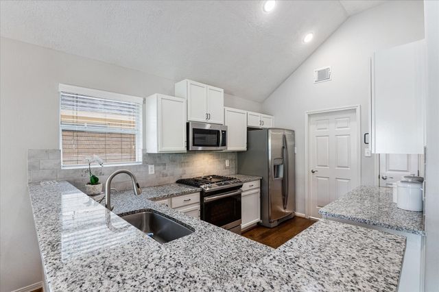 5830 Whitwell Drive, Katy, TX 77449