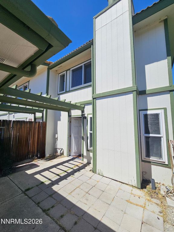 Image 2 of property listing at 2206 Cannonball Road, Sparks, NV 89431