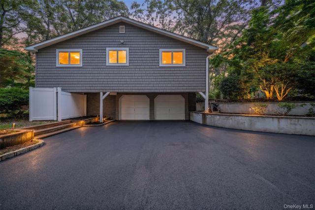 2 Rawlings Drive, Melville, NY 11747