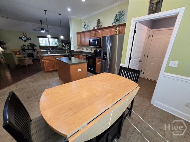 232 Peregrine Circle, Richmond Hill, GA 31324