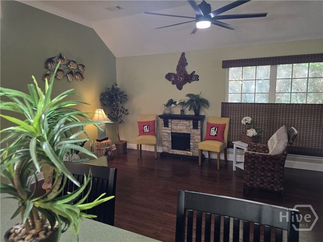 232 Peregrine Circle, Richmond Hill, GA 31324