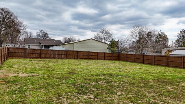 414 Kale Avenue, Englewood, TN 37329