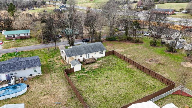 414 Kale Avenue, Englewood, TN 37329