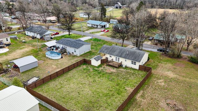 414 Kale Avenue, Englewood, TN 37329