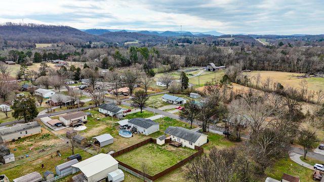 414 Kale Avenue, Englewood, TN 37329