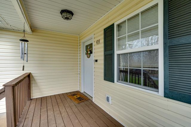 414 Kale Avenue, Englewood, TN 37329