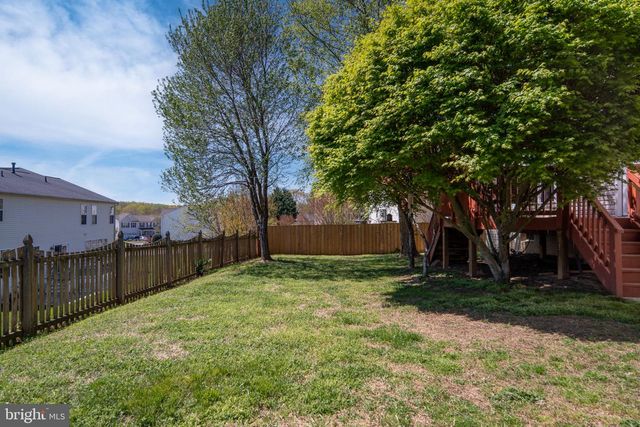 4 GRANITE CT, Fredericksburg, VA 22406