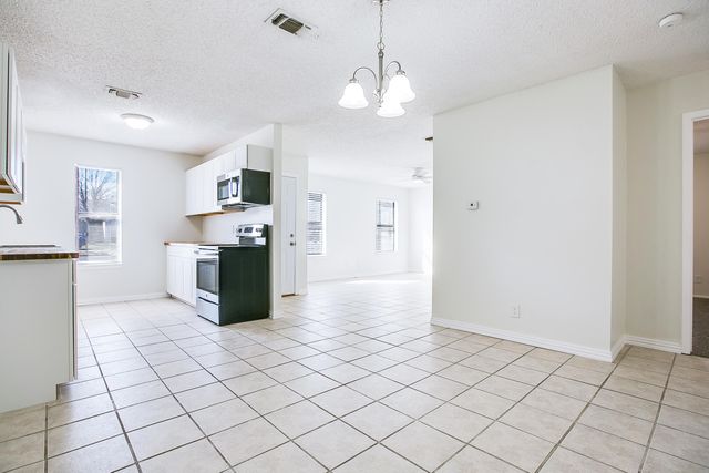 806 Van Zandt Street, San Angelo, TX 76905