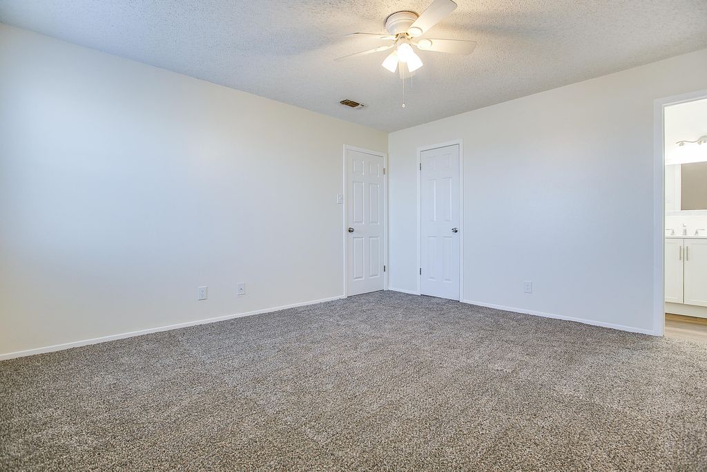 Image 17 of property listing at 806 Van Zandt Street, San Angelo, TX 76905