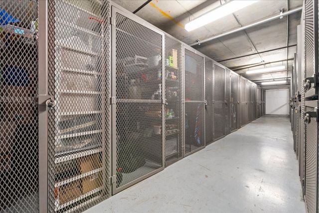 575 4th Ave Apt 3K, New York City, NY 11215