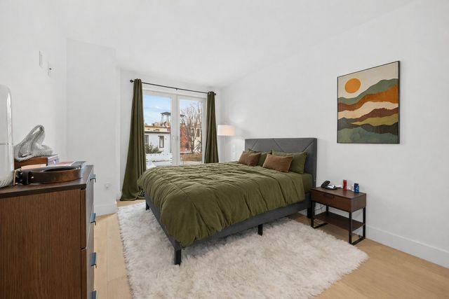 575 4th Ave Apt 3K, New York City, NY 11215