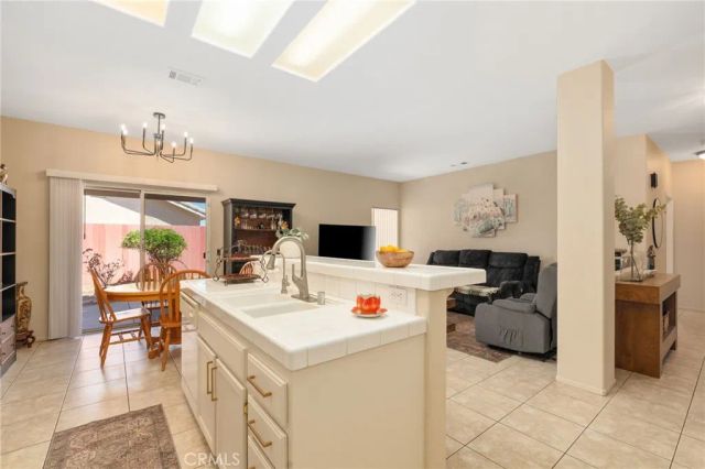 13134 Concord, Victorville, CA 92392