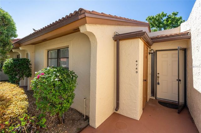 4740 MARSH FIELD ROAD 6, Sarasota, FL 34235