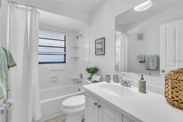 4740 MARSH FIELD ROAD 6, Sarasota, FL 34235